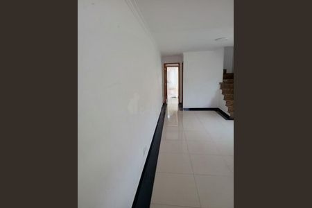 Casa à venda com 3 quartos, 120m² em Vila Romano, São Paulo