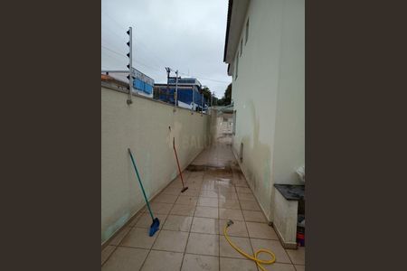 Casa à venda com 120m², 3 quartos e 4 vagas