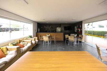 Apartamento à venda com 47m², 1 quarto e 1 vaga Apartamento à venda com 47m², 1 quarto e 1 vagaÁrea comum - Churrasqueira