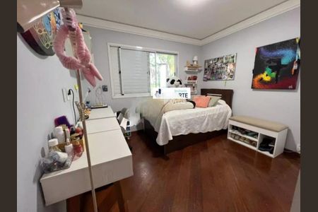 Casa à venda com 4 quartos, 415m² em Jardim dos Estados, São Paulo