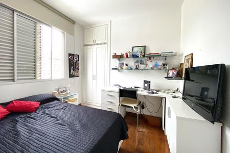 Apartamento à venda com 95m², 3 quartos e 2 vagas Apartamento à venda com 95m², 3 quartos e 2 vagasQuarto 3