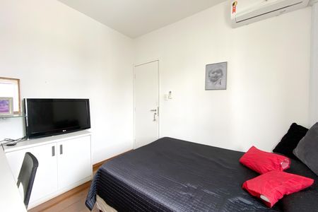 Apartamento à venda com 95m², 3 quartos e 2 vagas Apartamento à venda com 95m², 3 quartos e 2 vagasQuarto 3