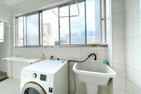 Apartamento à venda com 95m², 3 quartos e 2 vagas Apartamento à venda com 95m², 3 quartos e 2 vagasÁrea de Serviço