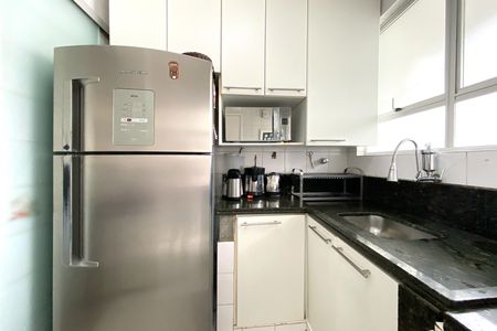 Apartamento à venda com 95m², 3 quartos e 2 vagas Apartamento à venda com 95m², 3 quartos e 2 vagasCozinha