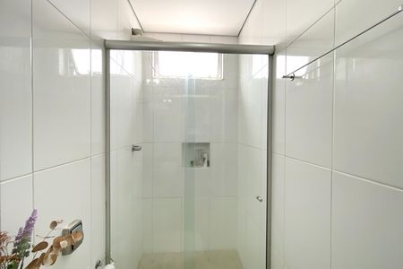 Apartamento à venda com 95m², 3 quartos e 2 vagas Apartamento à venda com 95m², 3 quartos e 2 vagasBanheiro