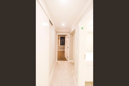 Apartamento à venda com 160m², 3 quartos e 2 vagas Apartamento à venda com 160m², 3 quartos e 2 vagasCorredor
