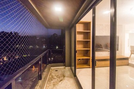 Varanda de apartamento à venda com 3 quartos, 160m² em Alphaville, Barueri