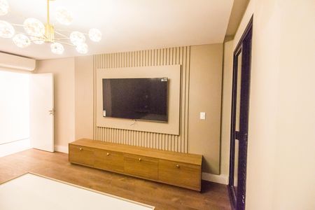 Apartamento à venda com 160m², 3 quartos e 2 vagas Apartamento à venda com 160m², 3 quartos e 2 vagasSuíte