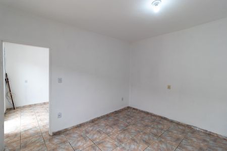 Casa à venda com 230m², 3 quartos e 4 vagas Casa à venda com 230m², 3 quartos e 4 vagasQuarto da casa 02