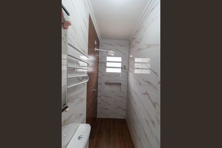 Casa à venda com 230m², 3 quartos e 4 vagas Casa à venda com 230m², 3 quartos e 4 vagasBanheiro da casa 01