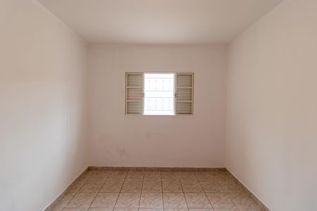 Casa à venda com 230m², 3 quartos e 4 vagas Casa à venda com 230m², 3 quartos e 4 vagasQuarto da casa 01