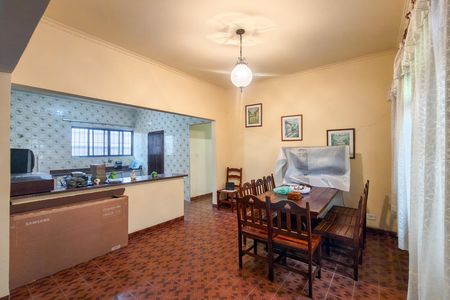 Casa para alugar com 190m², 5 quartos e 10 vagas Casa para alugar com 190m², 5 quartos e 10 vagasCozinha