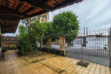 Casa para alugar com 190m², 5 quartos e 10 vagas Casa para alugar com 190m², 5 quartos e 10 vagasJardim