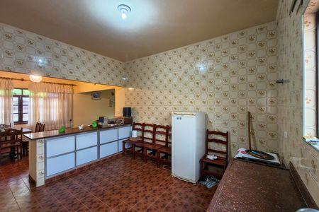 Casa para alugar com 190m², 5 quartos e 10 vagas Casa para alugar com 190m², 5 quartos e 10 vagasCozinha