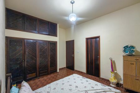 Casa para alugar com 190m², 5 quartos e 10 vagas Casa para alugar com 190m², 5 quartos e 10 vagasSuite