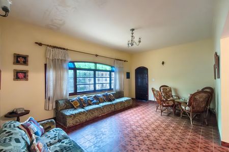 Sala de casa para alugar com 5 quartos, 190m² em Vila Caiçara, Praia Grande