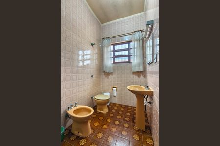Casa para alugar com 190m², 5 quartos e 10 vagas Casa para alugar com 190m², 5 quartos e 10 vagasBanheiro da Suíte
