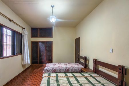 Casa para alugar com 190m², 5 quartos e 10 vagas Casa para alugar com 190m², 5 quartos e 10 vagasQuarto 2