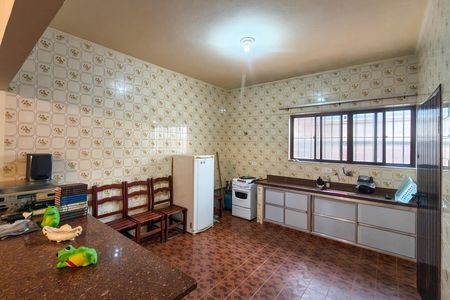 Casa para alugar com 190m², 5 quartos e 10 vagas Casa para alugar com 190m², 5 quartos e 10 vagasCozinha