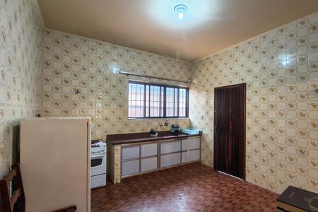 Casa para alugar com 190m², 5 quartos e 10 vagas Casa para alugar com 190m², 5 quartos e 10 vagasCozinha