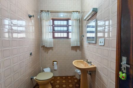 Casa para alugar com 190m², 5 quartos e 10 vagas Casa para alugar com 190m², 5 quartos e 10 vagasBanheiro da Suíte