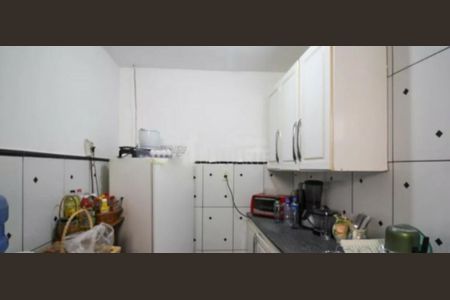 Casa à venda com 3 quartos, 120m² em Vila Inglesa, São Paulo