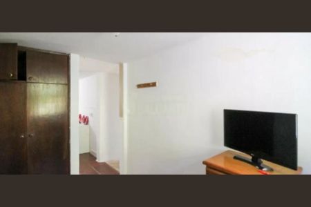 Casa à venda com 3 quartos, 120m² em Vila Inglesa, São Paulo