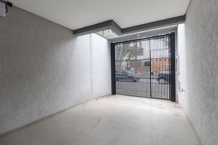 Casa à venda com 76m², 2 quartos e 1 vaga Casa à venda com 76m², 2 quartos e 1 vagaGaragem