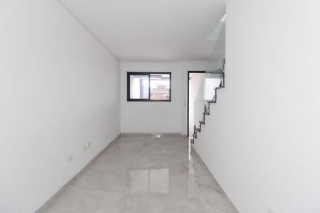 Casa à venda com 76m², 2 quartos e 1 vaga Casa à venda com 76m², 2 quartos e 1 vagaSala