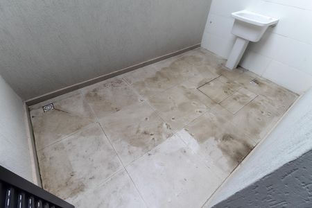 Casa à venda com 76m², 2 quartos e 1 vaga Casa à venda com 76m², 2 quartos e 1 vagaÁrea de Serviço