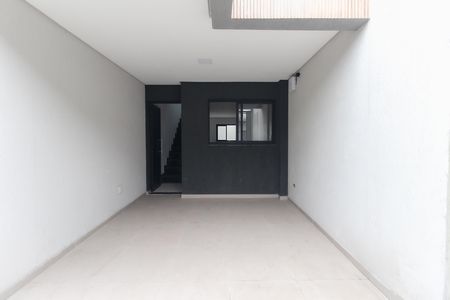 Casa à venda com 76m², 2 quartos e 1 vagaGaragem