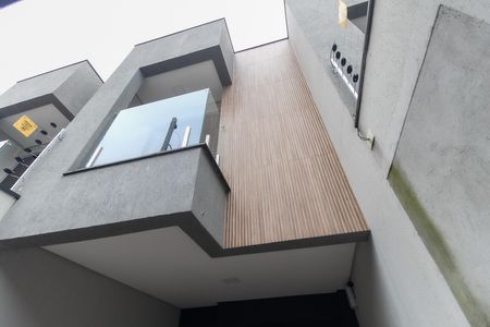 Casa à venda com 76m², 2 quartos e 1 vagaGaragem