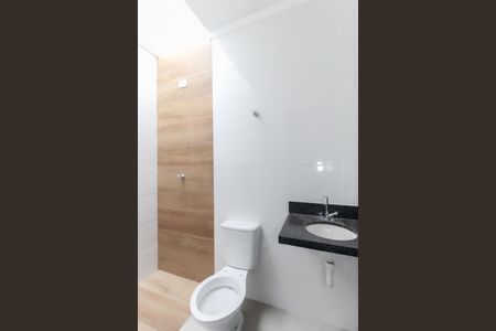 Casa à venda com 76m², 2 quartos e 1 vagaBanheiro da Suíte 2