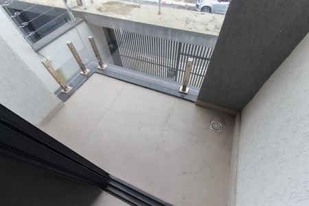 Casa à venda com 76m², 2 quartos e 1 vagaVaranda da Suíte 2