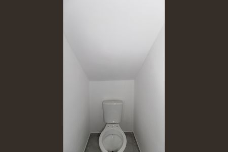 Casa à venda com 76m², 2 quartos e 1 vagaLavabo