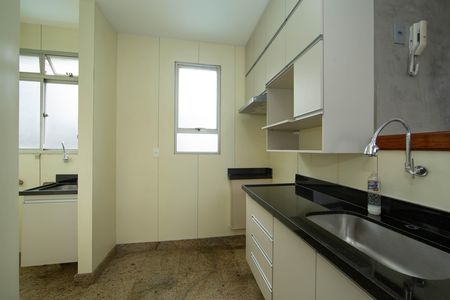 Apartamento para alugar com 55m², 1 quarto e 1 vaga Apartamento para alugar com 55m², 1 quarto e 1 vagaCOZINHA
