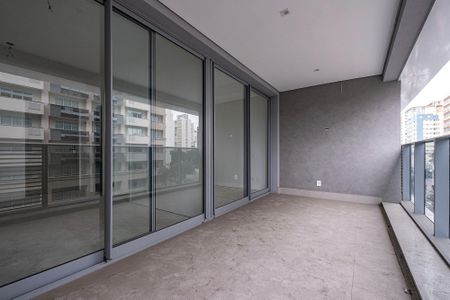 Apartamento à venda com 40m², 1 quarto e 1 vaga Apartamento à venda com 40m², 1 quarto e 1 vagaVaranda