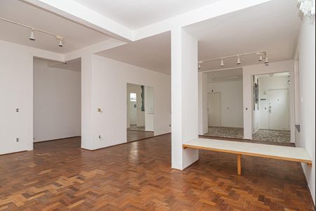 Apartamento à venda com 140m², 1 quarto e sem vaga Apartamento à venda com 140m², 1 quarto e sem vagaSala