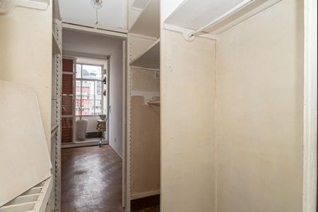 Apartamento à venda com 140m², 1 quarto e sem vaga Apartamento à venda com 140m², 1 quarto e sem vagaSuíte - Closet