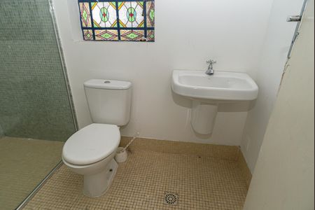 Apartamento à venda com 140m², 1 quarto e sem vaga Apartamento à venda com 140m², 1 quarto e sem vagaBanheiro 2