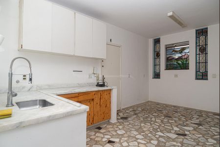 Apartamento à venda com 140m², 1 quarto e sem vaga Apartamento à venda com 140m², 1 quarto e sem vagaCozinha