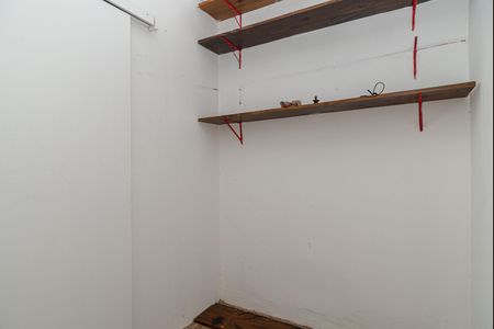 Apartamento à venda com 140m², 1 quarto e sem vaga Apartamento à venda com 140m², 1 quarto e sem vagaQuarto de Serviço