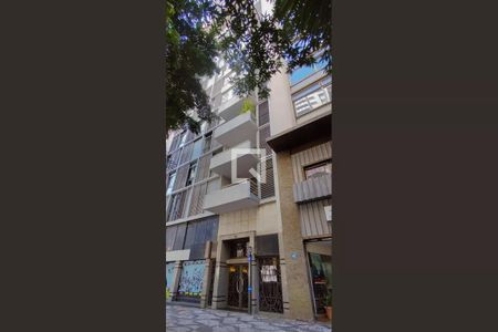 Apartamento à venda com 140m², 1 quarto e sem vaga Apartamento à venda com 140m², 1 quarto e sem vagaFachada