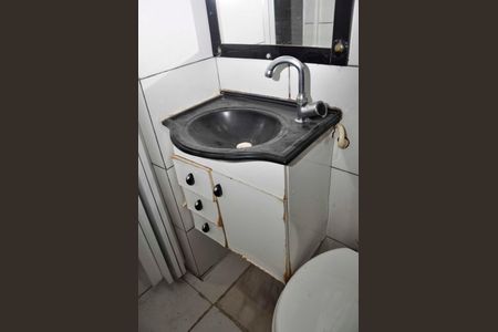 Casa para alugar com 100m², 3 quartos e 1 vagaDetalhe - Banheiro Social