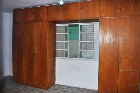 Casa para alugar com 100m², 3 quartos e 1 vagaDetalhe - Quarto 01 com Suíte
