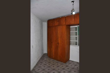 Casa para alugar com 100m², 3 quartos e 1 vagaDetalhe - Quarto 01 com Suíte