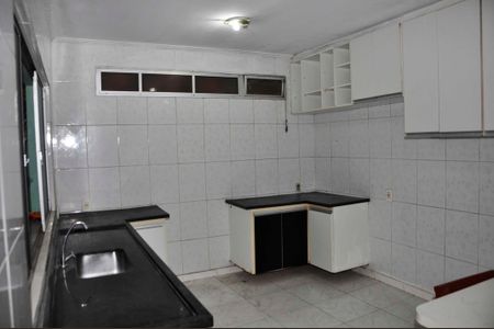 Casa para alugar com 100m², 3 quartos e 1 vagaDetalhe - Cozinha