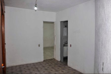 Casa para alugar com 100m², 3 quartos e 1 vagaDetalhe - Quarto 01 com Suíte