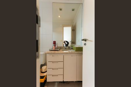 Apartamento à venda com 142m², 3 quartos e 3 vagasBanheiro da Suíte