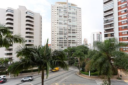 Apartamento à venda com 142m², 3 quartos e 3 vagasVaranda vista
